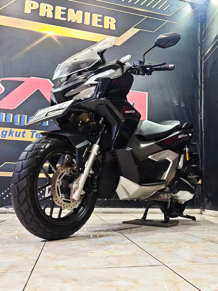 Honda New ADV 160 CBS TH 2023 Dp 3jt an super nyaman