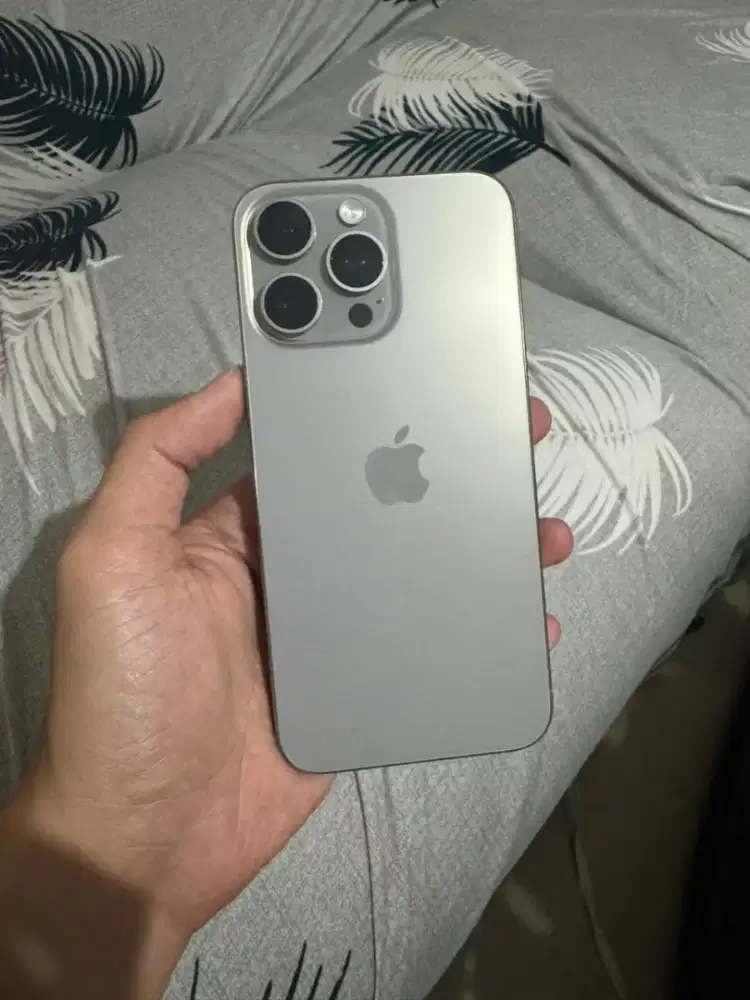 BH86 iphone 15 pro max 256 ibox natural titanium