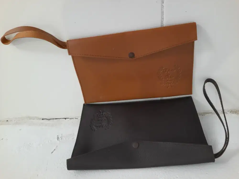 Tas tangan kulit kerja