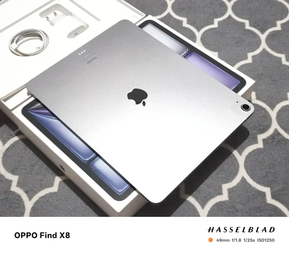 iPad Air M2 13 inch 8/128GB Wi-Fi Only Fullset Original