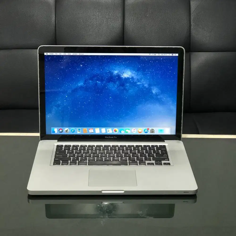 MacBook Pro Mid 2010 | Core i5 Dual Core  4GB// 128GB | Dual VGA Intel