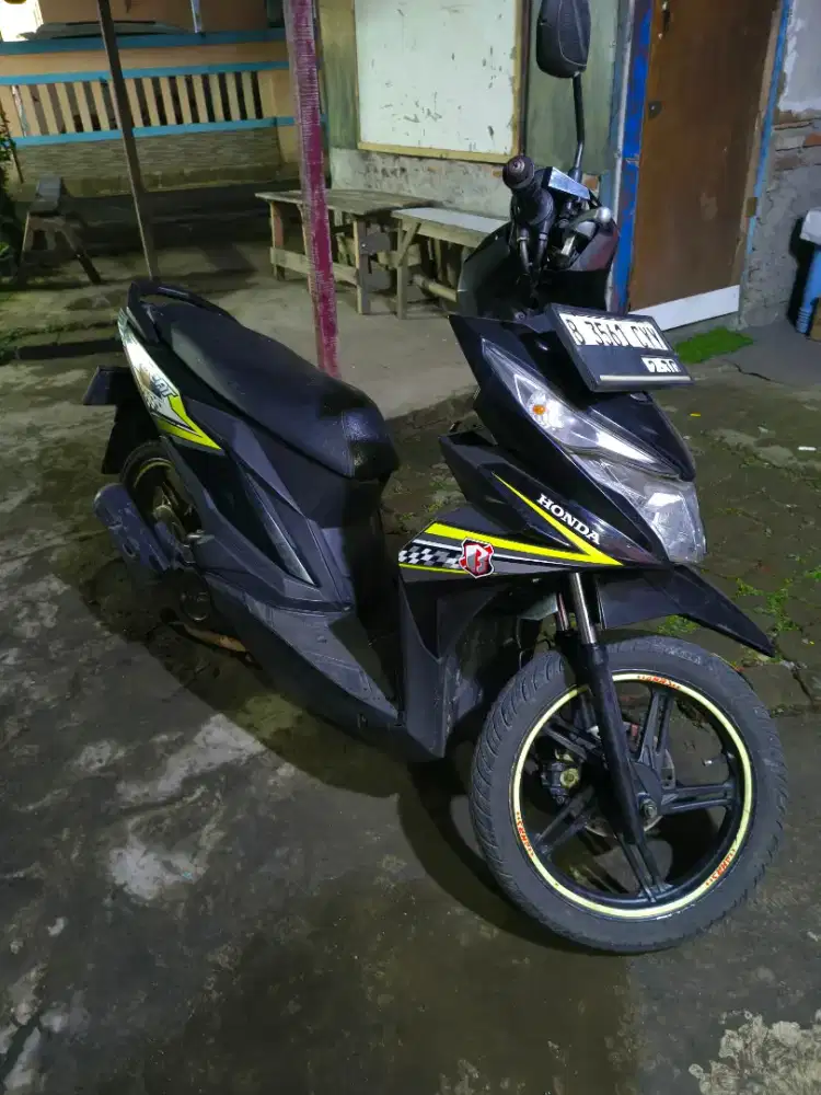 Honda Beat Eco 2018 Mulus Komplit