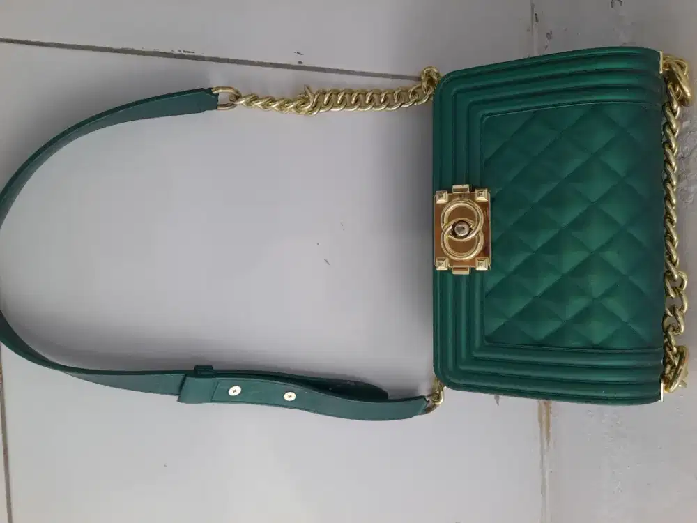 Tas cewek selepang