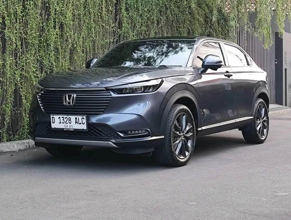 New HRV SE 1.5 AT 2023/2024 LowKM 13rb FACELIFT RECORD HONDA BANDUNG