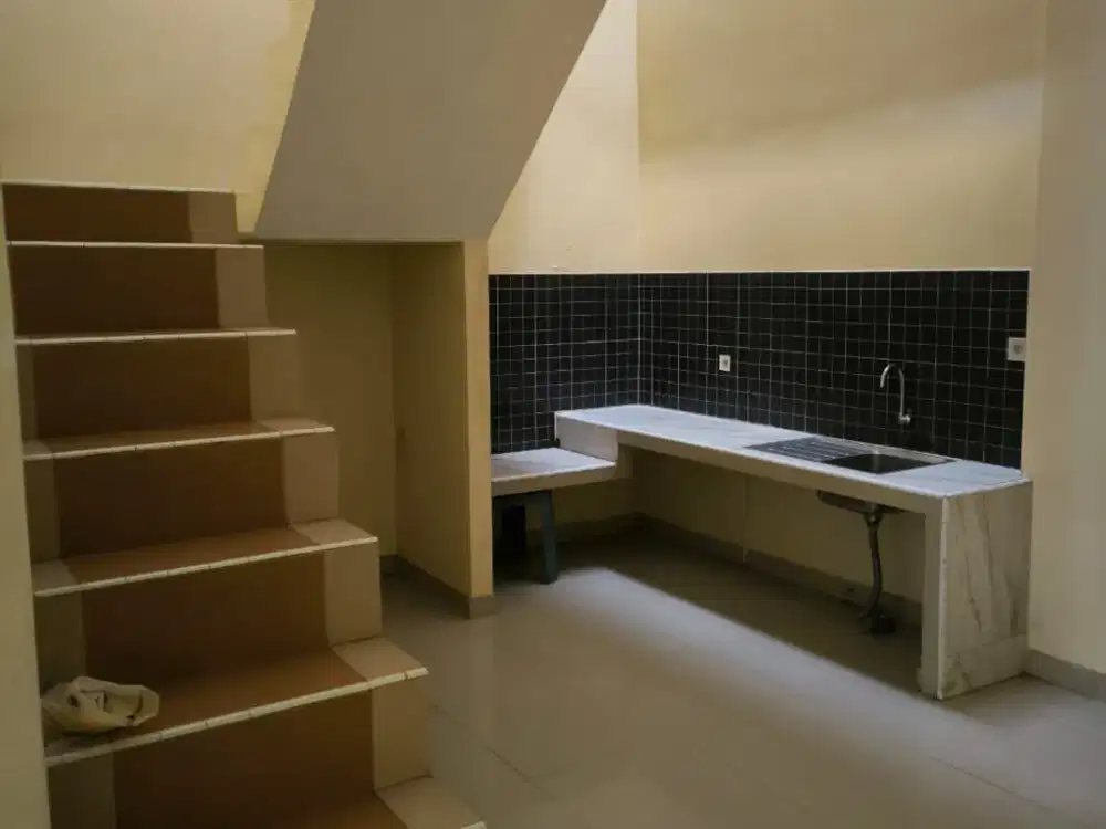 Disewakan Rumah Sunter Agung