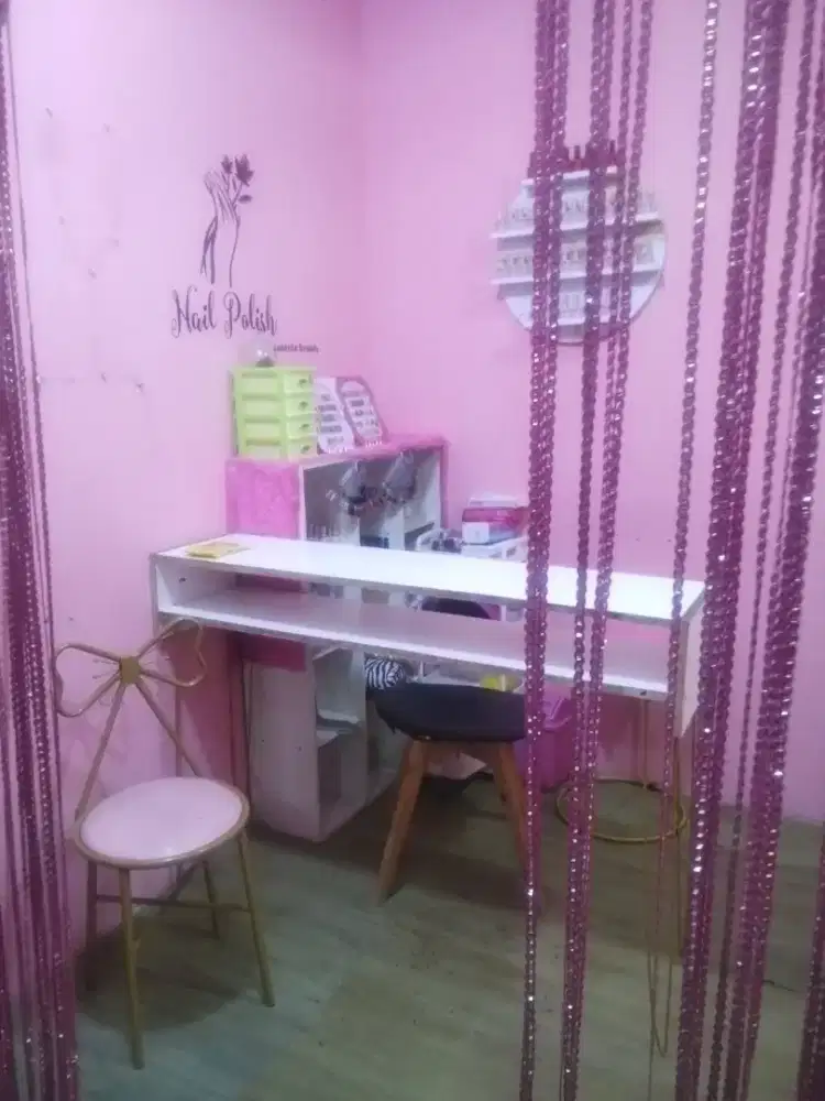 Dijual fullset peralatan eyelash,nail dan BB glow.. siap buka salon