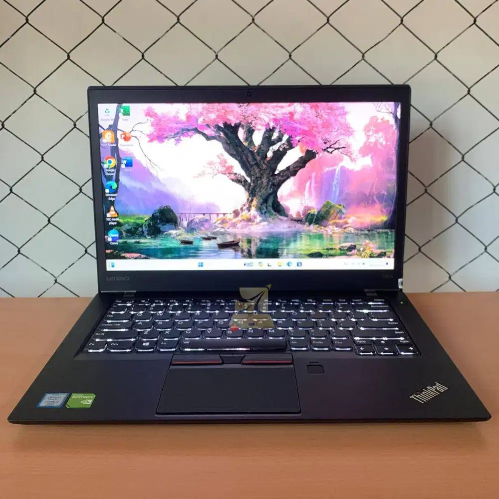 Lenovo Thinkpad T460S Render Edition / i5-6200U / 8GB / SSD 256GB / Nv