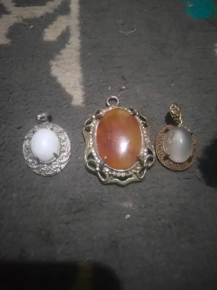 Liontin batu akik asli