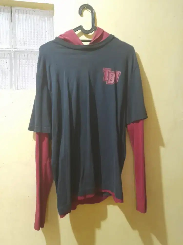 Long sleeve + hoodie size L cocok untuk photoshoot