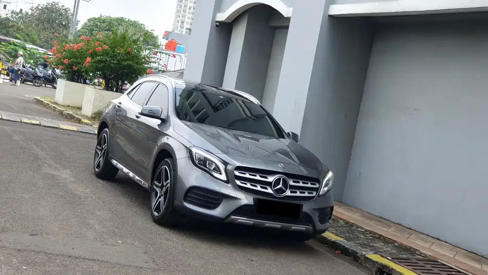 [ ANTIK LOW KM ] Mercedes Benz Mercy GLA200 GLA 200 AMG X156 2019/2020