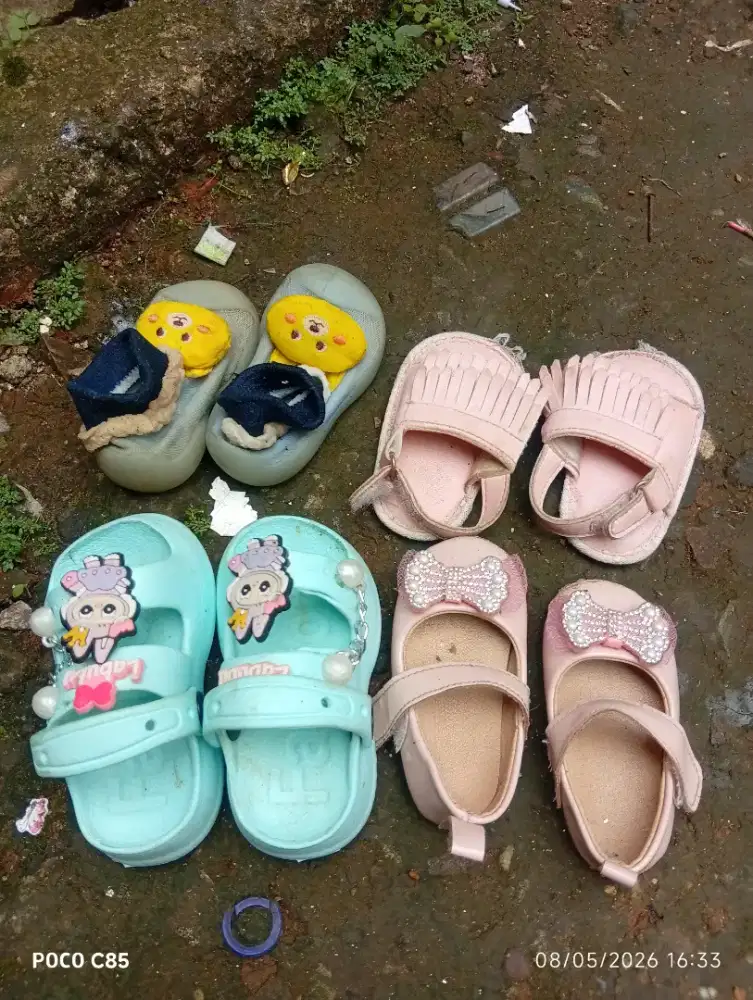 Sepatu anak sepatu bayi