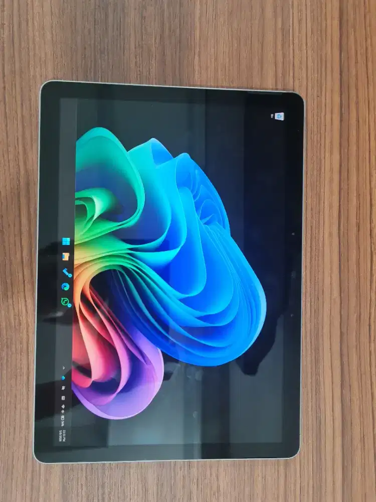 Surface go 2 8/128 core m3