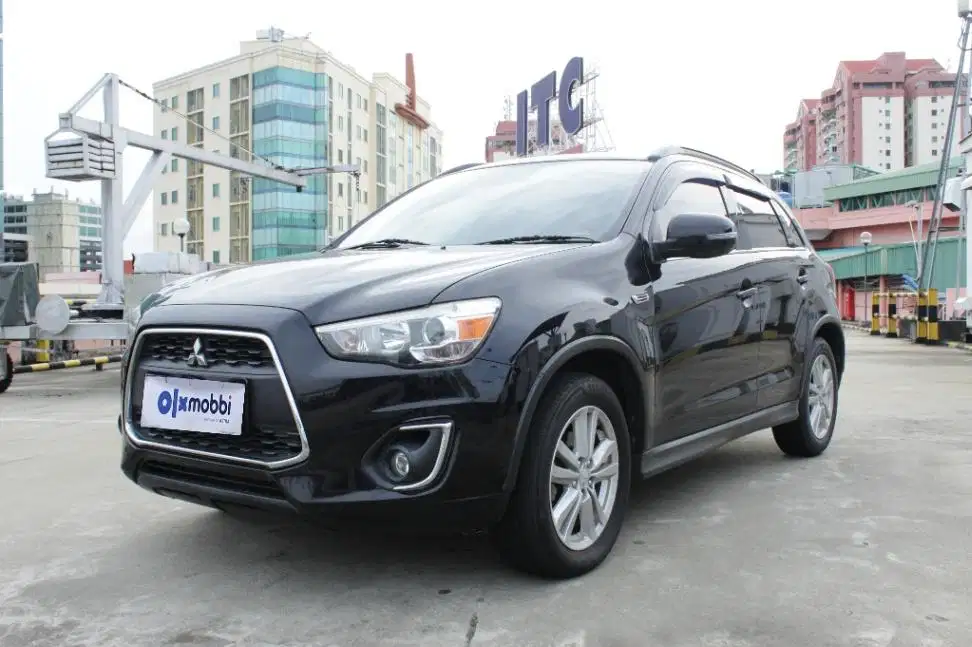 TDP 9,JT, Mitsubishi Outlander Sport 2.0 PX Bensin-AT Hitam 2017