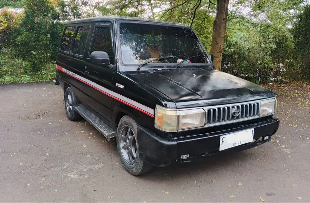 Toyota Kijang Super