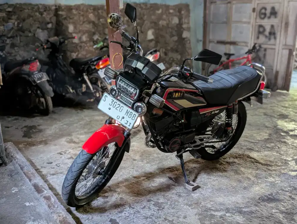 Rx king 1995 Bibir merah