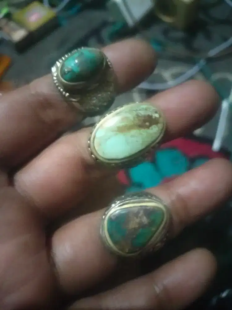 Cincin pirus persia