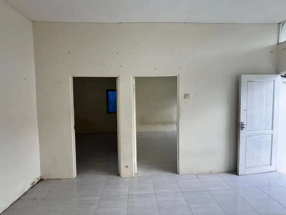 Disewakan rumah tipe 36 strategis ditengah kota Banjarmasin!