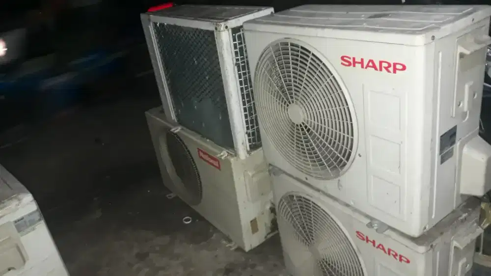Jual beli AC bekas siap menampung AC AC rusak