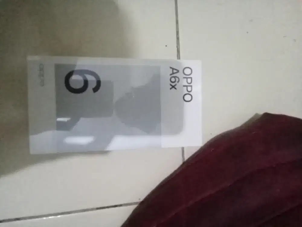 Jual hp Oppo A6x msh segel blm d buka