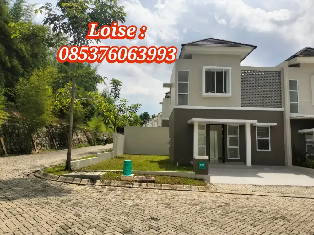 Rumah 2 Lantai Lengkap Ada Fasilitas Kolam Renang Komplek