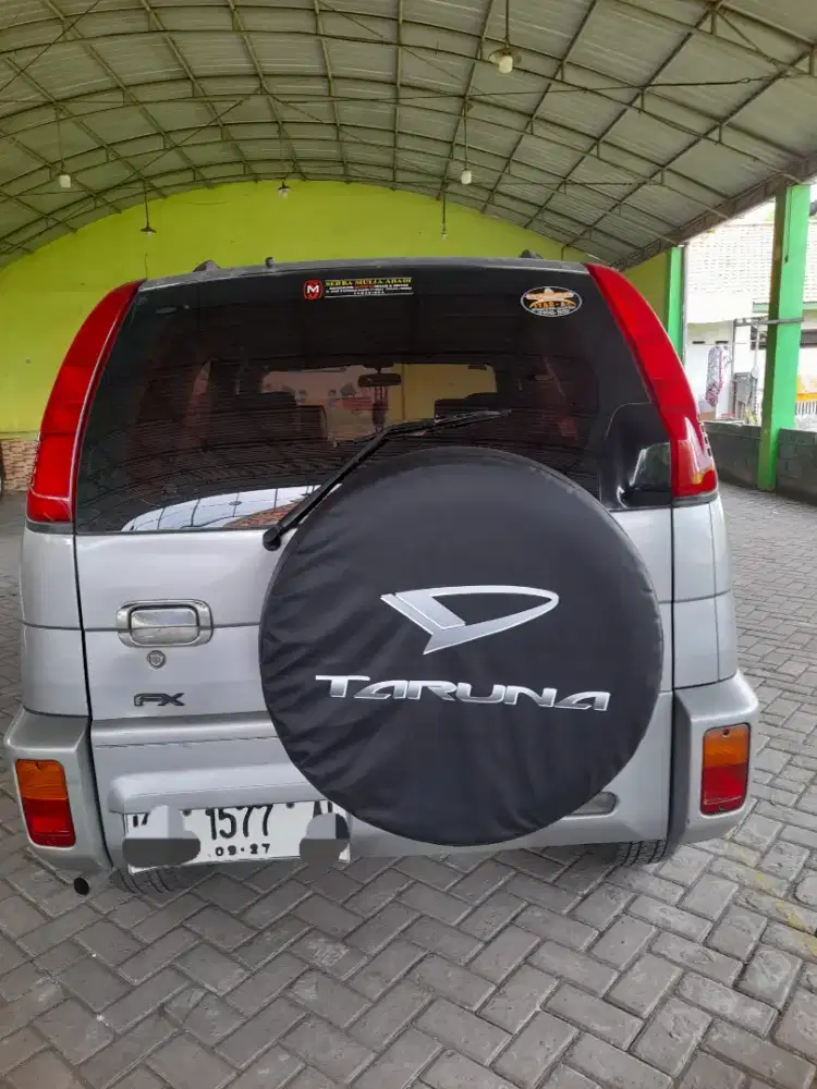 Daihatsu Taruna Tangan Pertama