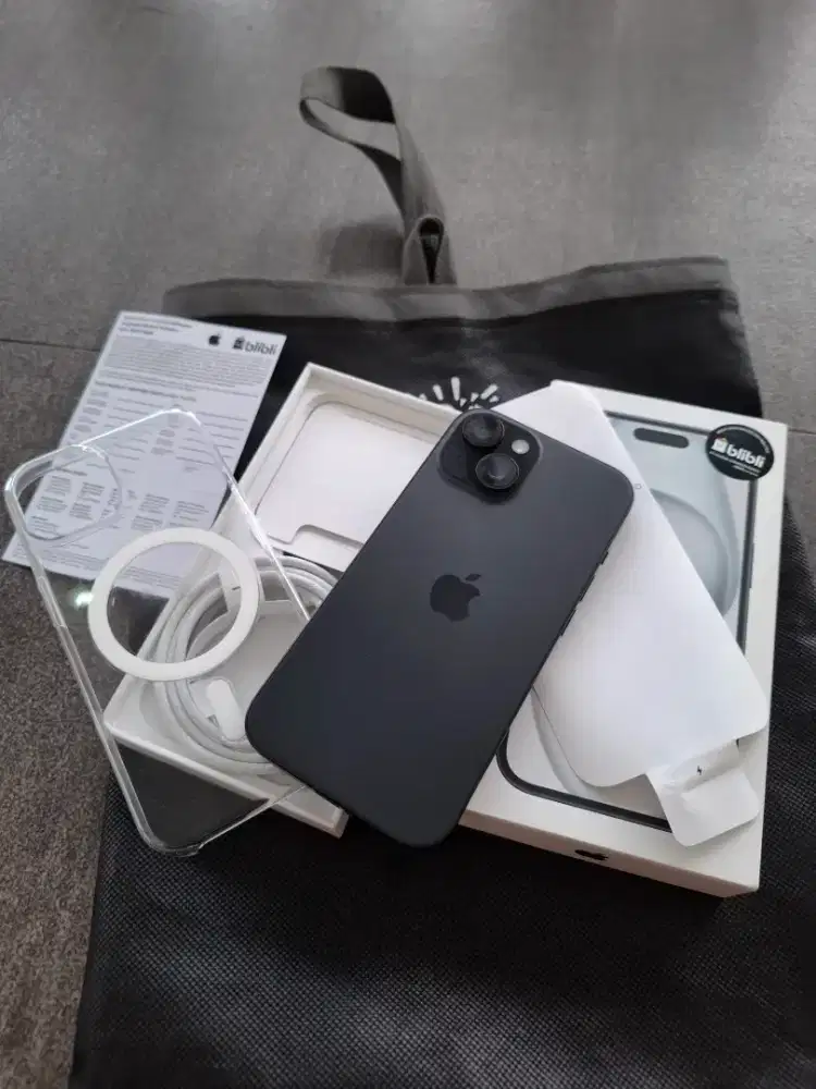 Iphone 15 128 black like new gdn resmi