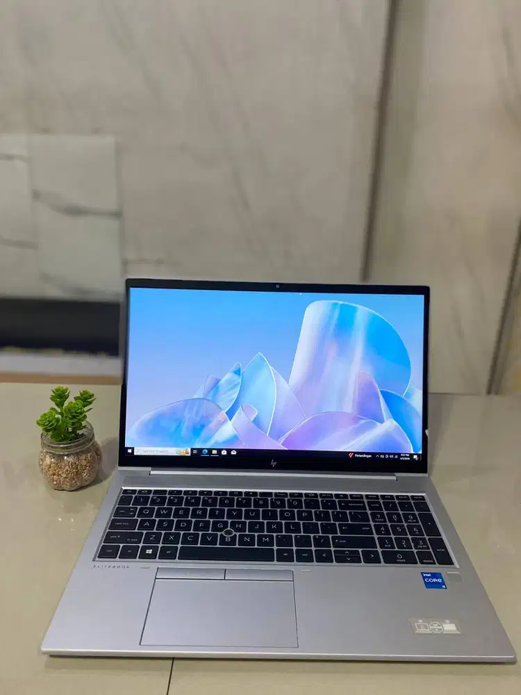 HP ELITEBOOK 850 G8 INTEL CORE i5-1135G7 RAM 8 GB SSD 512 GB