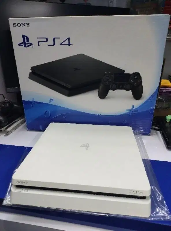 PS4 SLIM WHITE 1 TB