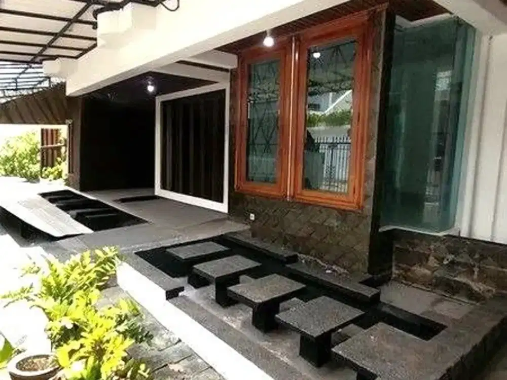 CANTIK, SIAP HUNI !! LUAS 256 Rumah Kelapa Gading Jakarta Utara