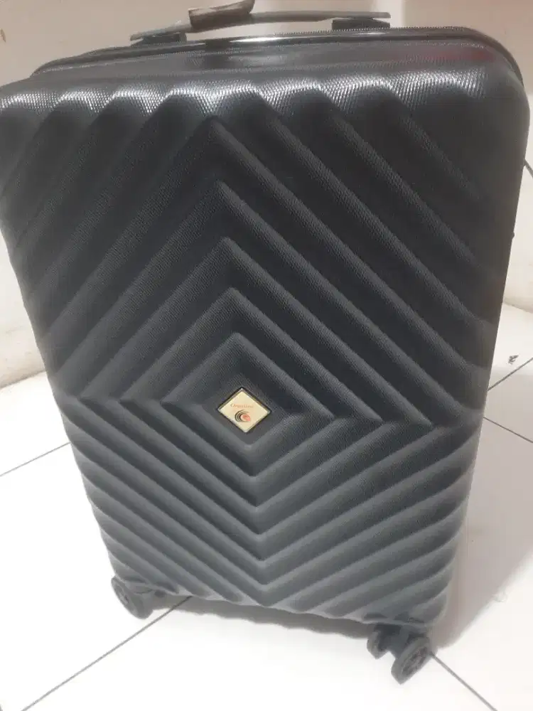Koper 22 inc warna hitam