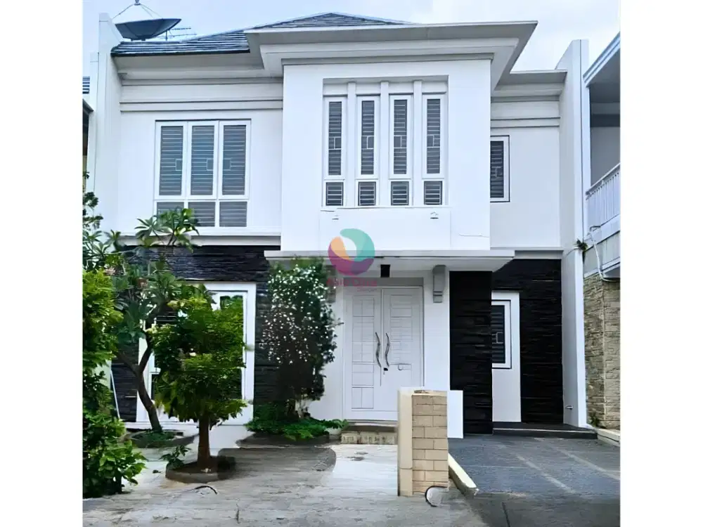 Dijual Rumah Megah Estetik SHM Di Kota Wisata Cibubur
