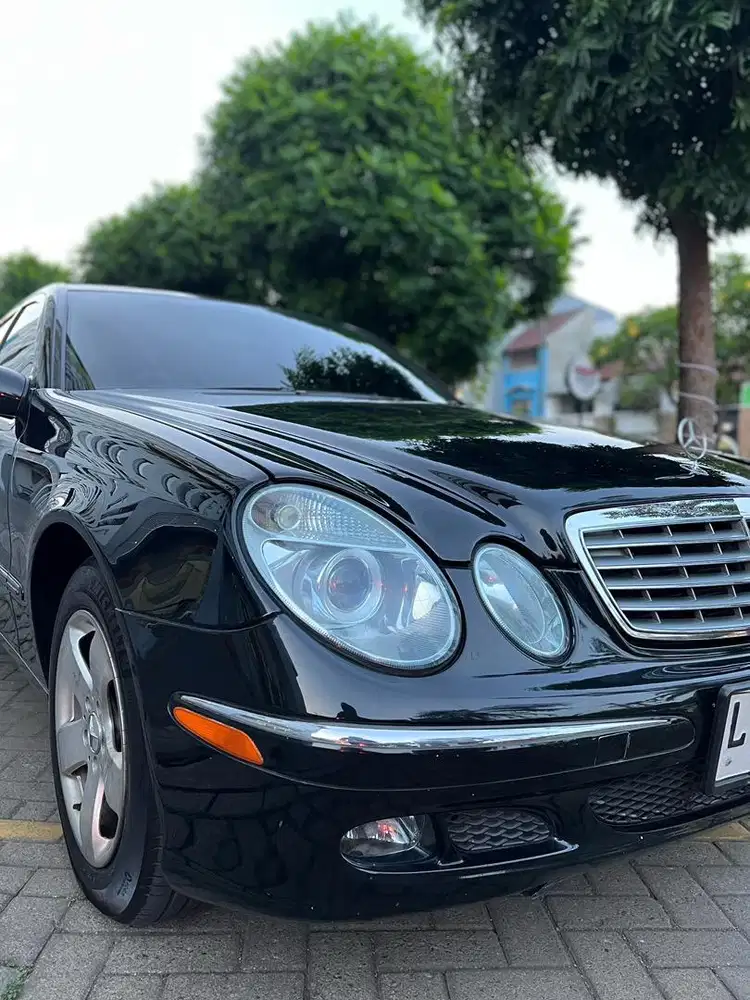 Mercedes Benz E240 Elegance W211 Milik Pribadi