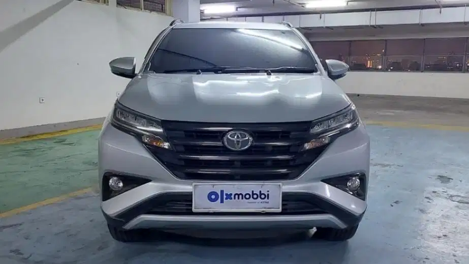 DP MURAH Toyota Rush 1.5 G Bensin-AT 2018 Silver CAGMD