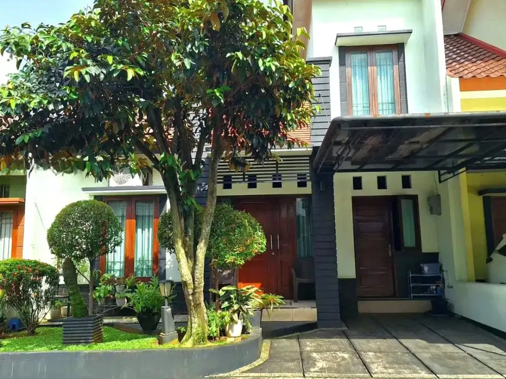 MURAH !! CANTIK Luas 128 Rumah Griya Sukma Residence Depok