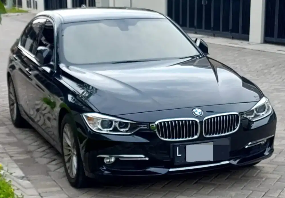 Dijual BMW F30 3 Series 320i LOW KM Tahun 2015