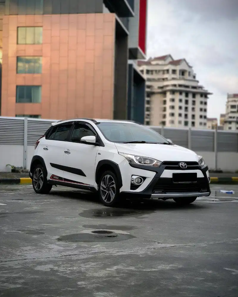 (TDP 15JT) LOW KM 75 RB ! TOYOTA YARIS S TRD HEYKERS 2016 PUTIH !