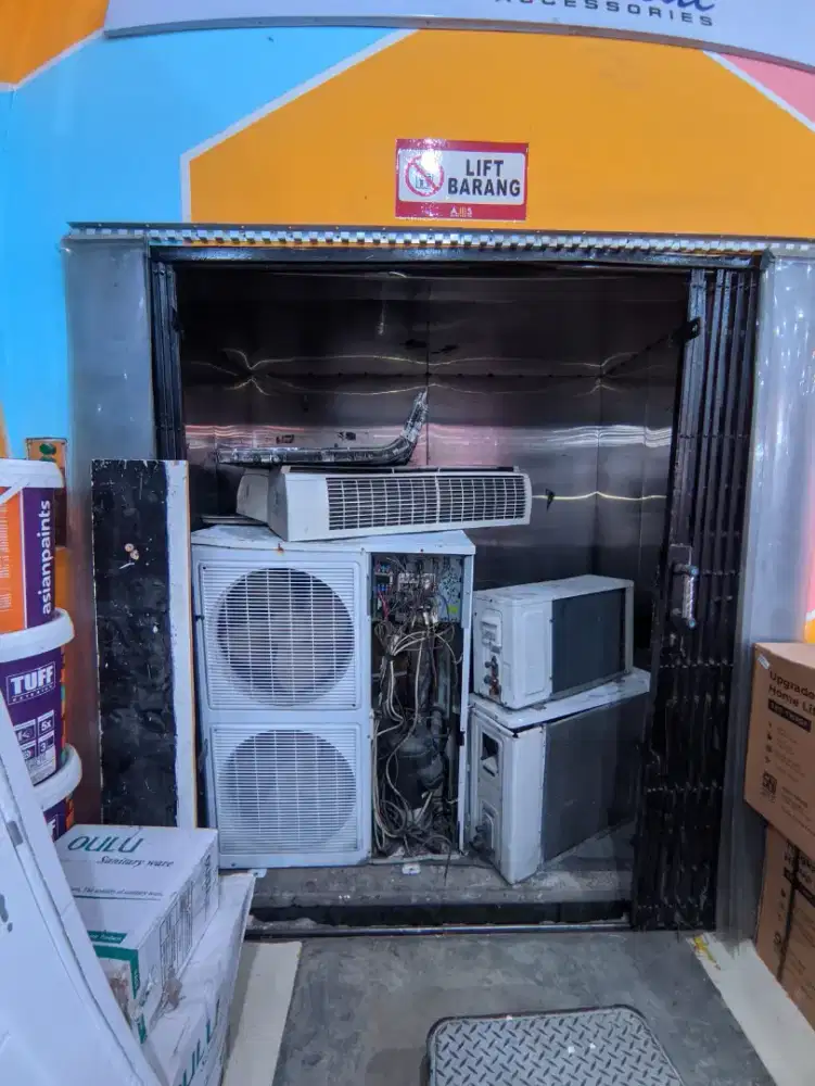 Menerima Elektronik AC rusak bekas