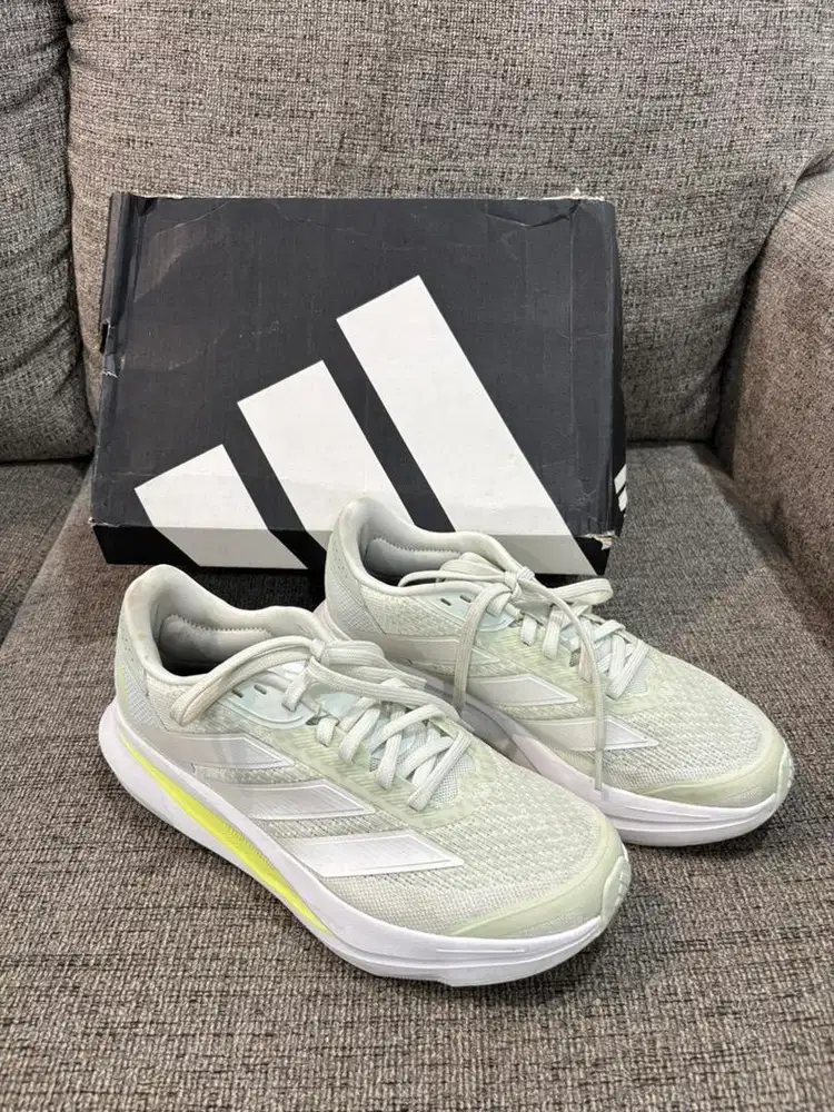 Adidas Original Size 40
