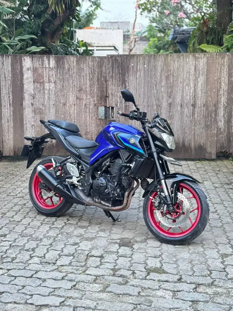YAMAHA MT-25 2016