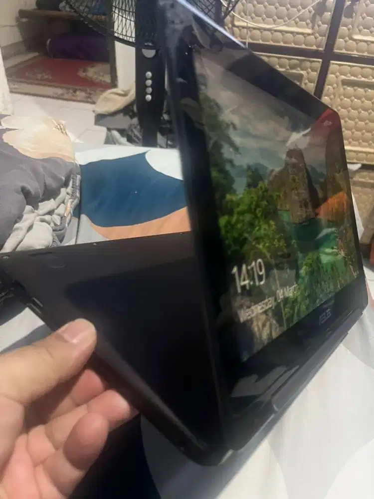 Laptop ASUS VivoBook Flip Ram 4GB Model TP201SA-FV0028D