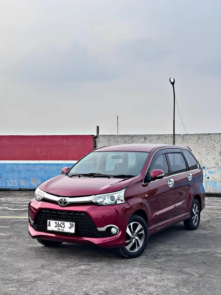 (CASH)Toyota Avanza 1.5 Veloz a/t 2017