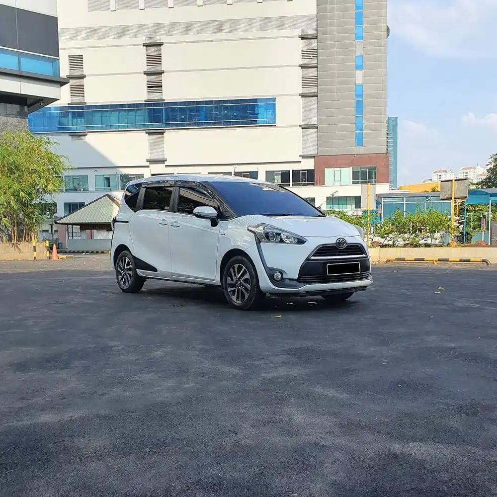(TDP 15JT) LOW KM 83 RB ! TOYOTA SIENTA V 2017 PUTIH ! SERVICE RECORD