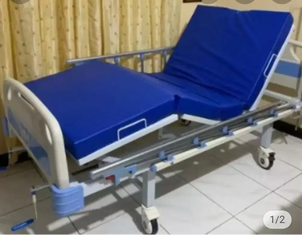 Tempat tidur / Ranjang Pasien