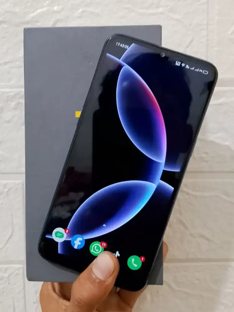 Realme 3 4/64 Gb