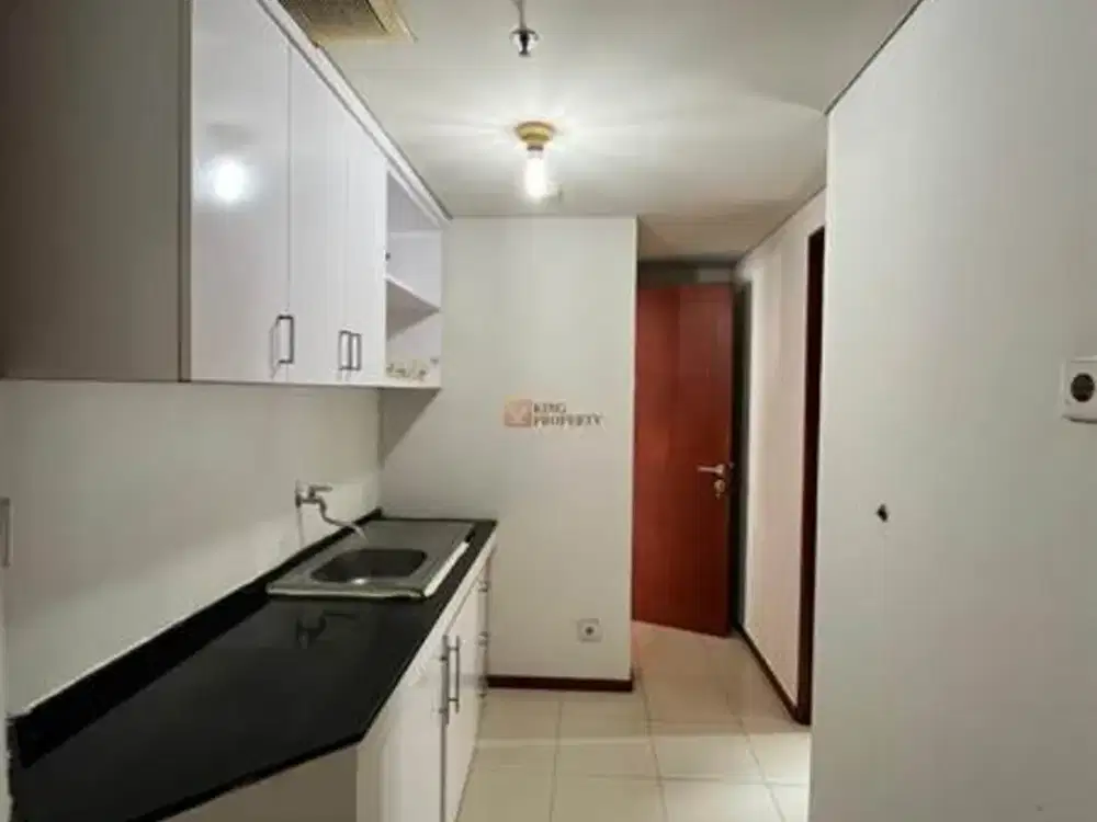 Disewakan 2BR Royal Mediterania Garden Modern Minimalist Clean, Dekat Central Park & Central Park 2