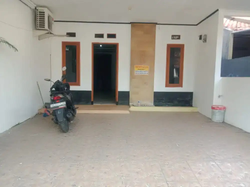 DISEWAKAN RUMAH UNTUK PER TAHUN