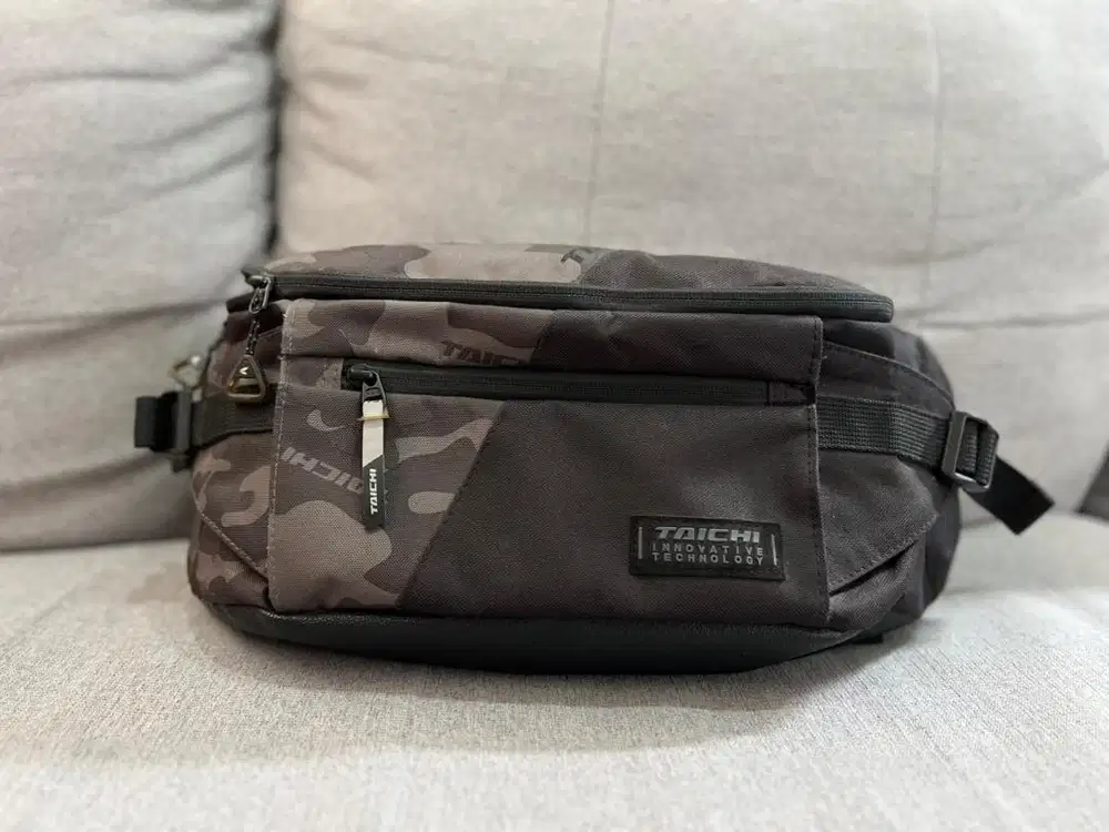 Tas Slingback pinggang Taichi