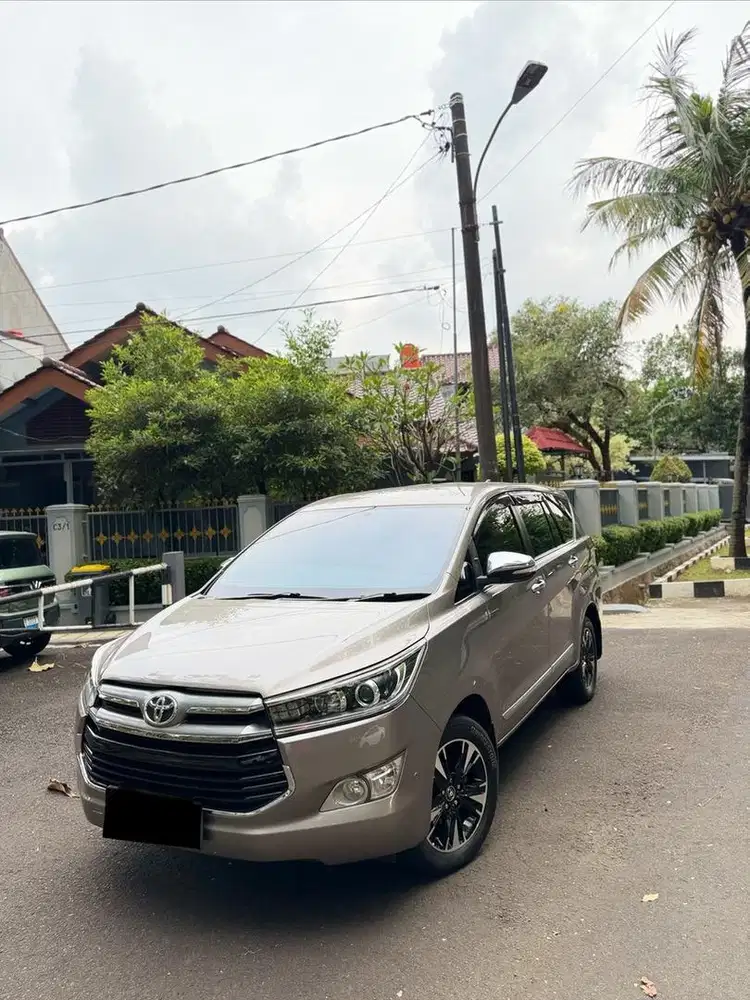 Toyota innova Q venturer diesel Turbo