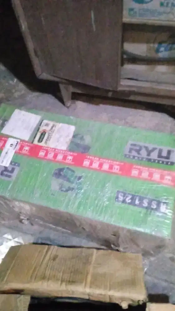 Scroll saw RYU RSS 125