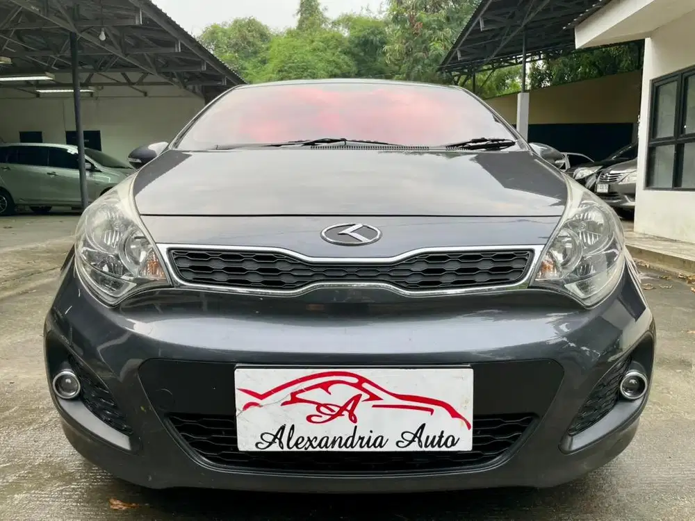 Kia Rio 2014 1.4 Hacthback Istimewa siap pakai